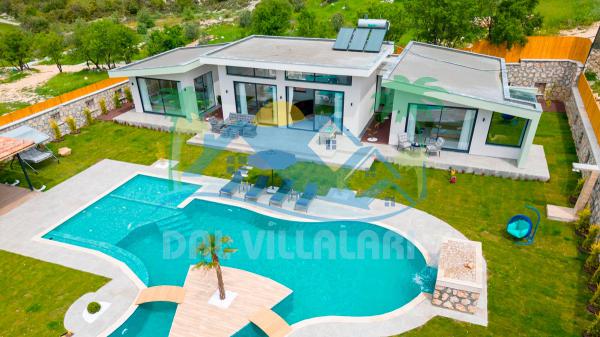 Kaş Kiralık Villa Rehberi: Bölgeler, Fiyatlar ve Villa Seçimi